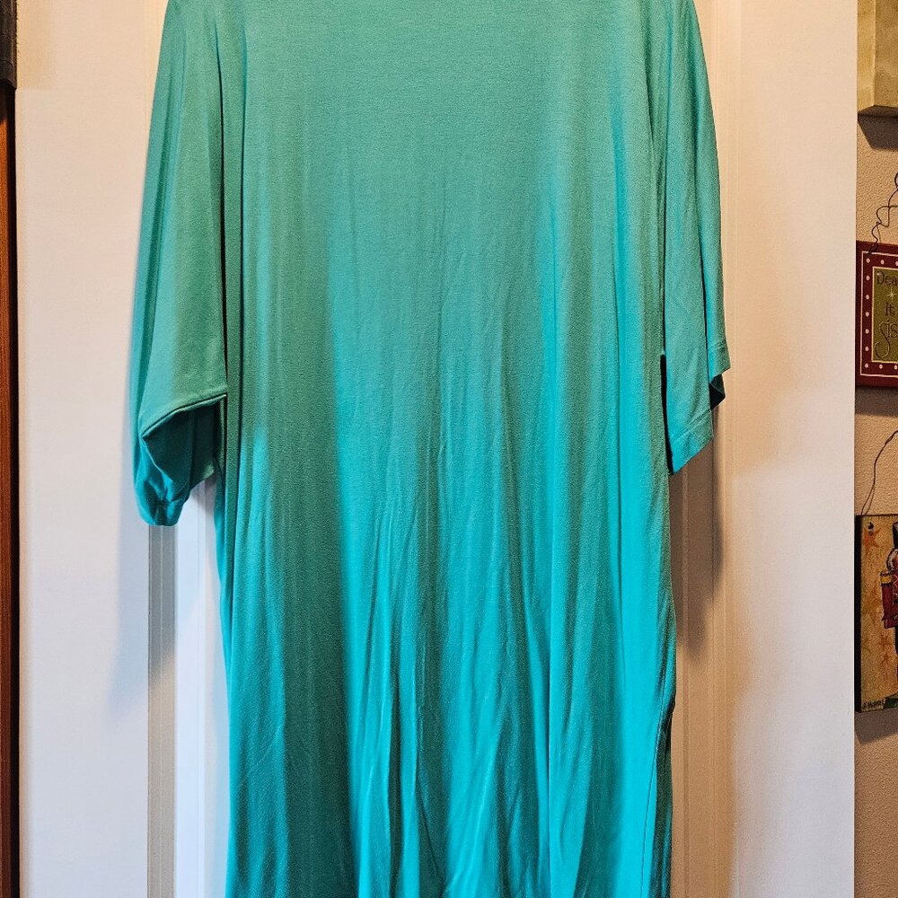 Tunic - Picture 2 of 3
